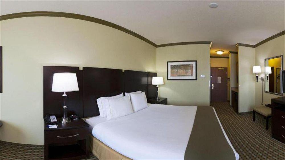 Holiday Inn Express & Suites Fort Worth - Fossil Creek By Ihg Exterior foto
