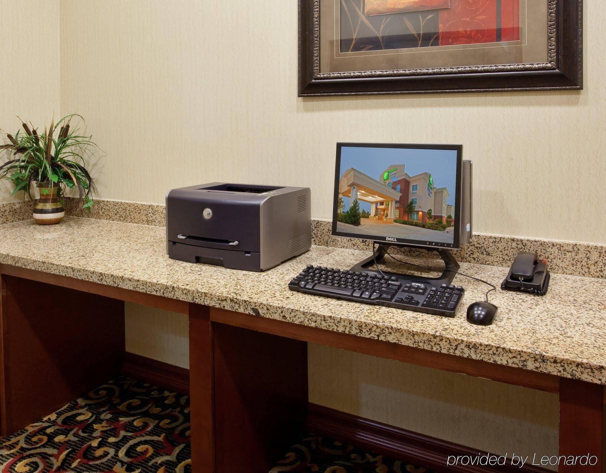 Holiday Inn Express & Suites Fort Worth - Fossil Creek By Ihg Exterior foto